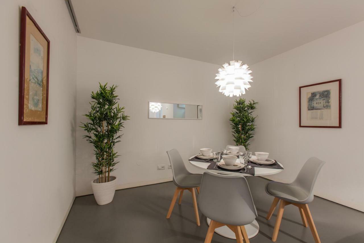 Renovated Apart With Private Courtyard, By Timecooler Lisbon Bagian luar foto