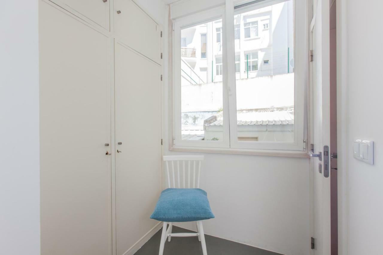 Renovated Apart With Private Courtyard, By Timecooler Lisbon Bagian luar foto